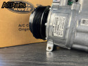 Компрессор кондиционера LR012799 Land Rover Range Rover