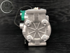 Компрессор кондиционера Mitsubishi Grandis 